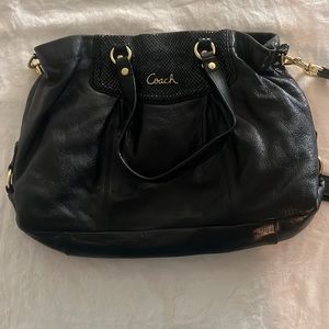 Coach purse medium size